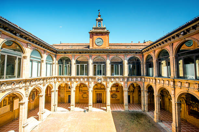 Mengenal Lebih Dekat Universitas Terbaik di Bologna Terbaru